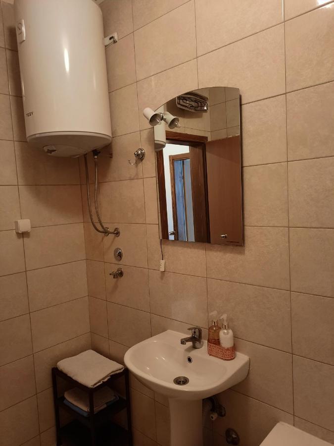 Apartment Jovovic 플루지네 외부 사진